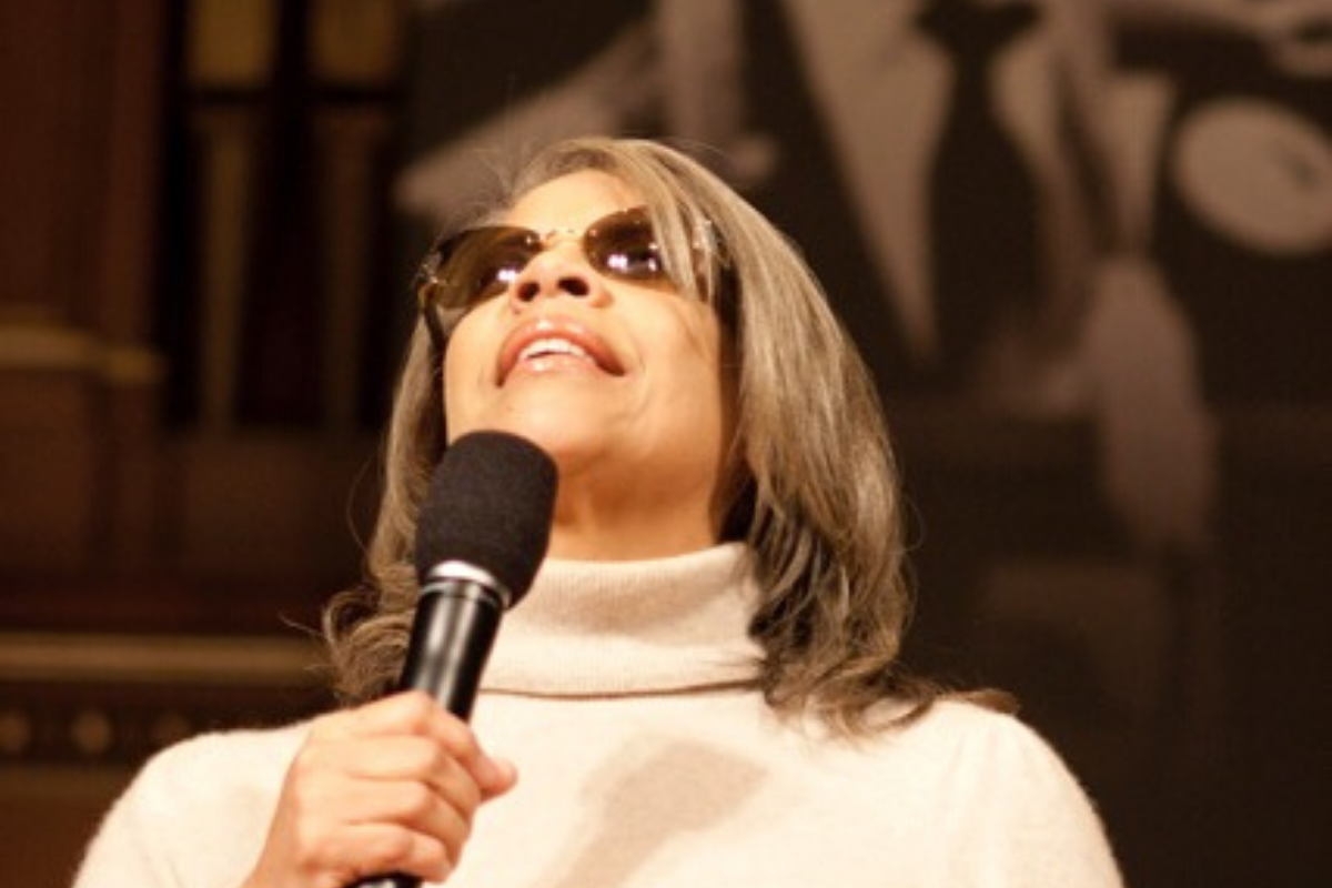 Over My Shoulder CoFounder Grammy Award Winner Patti Austin singing